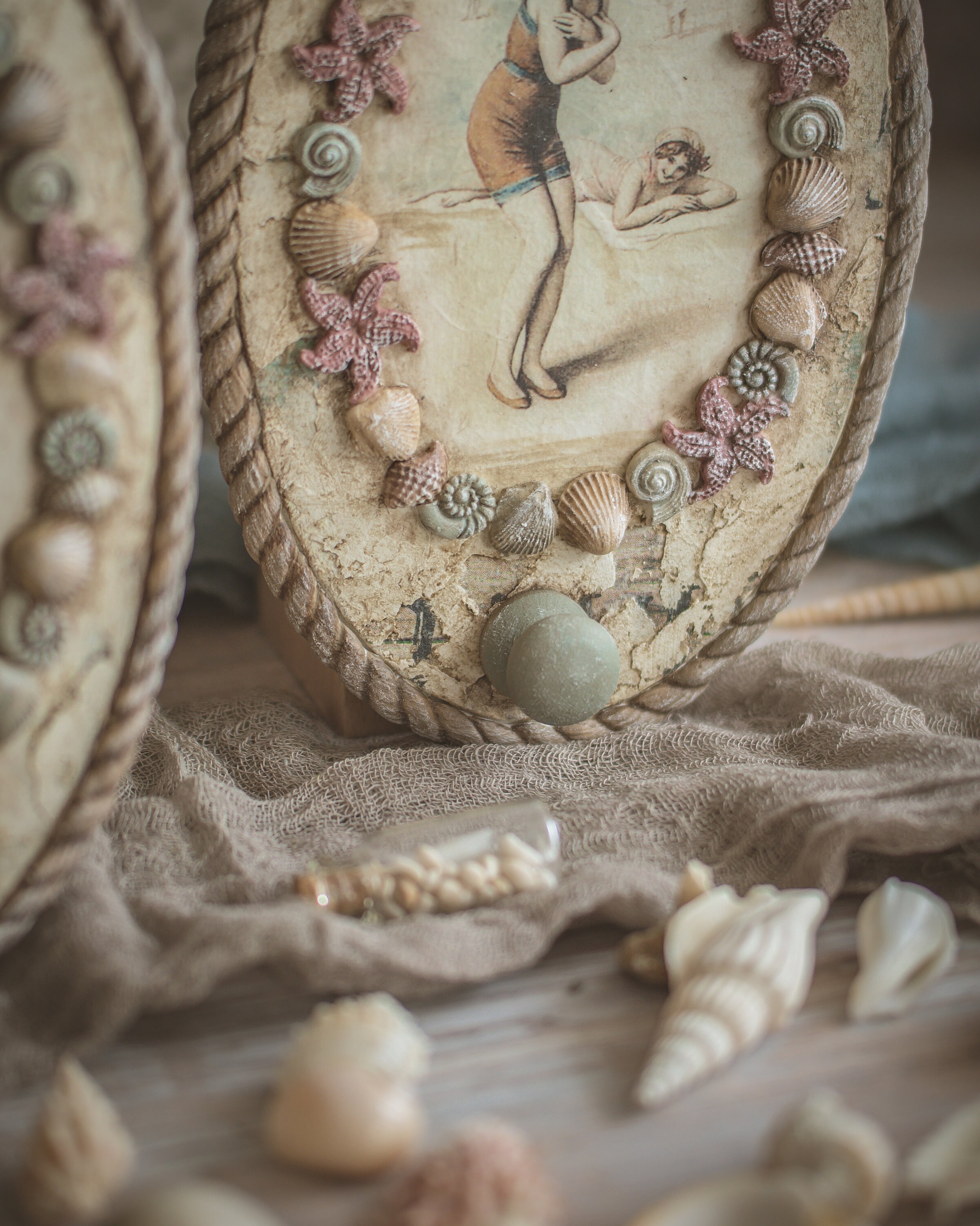 Vintage Style Single Coastal Hooks, Wooden Wall Hangers for Beach House