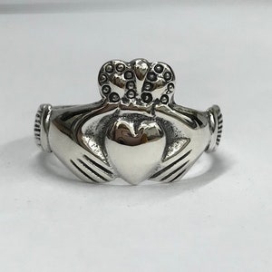 Sterling silver 925, claddagh ring, heart ring, statement ring, love ring