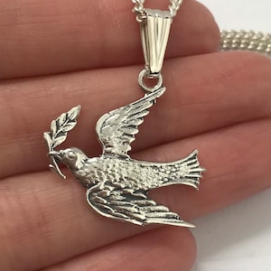 Sterling silver 925, dove  pendant, handmade jewellery, gift for her, animal jewellery, silver necklace, valentines gift