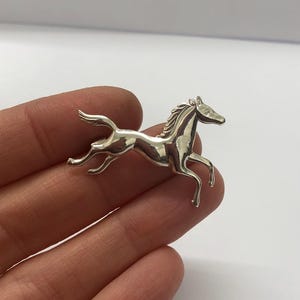 Sterling silver 925, horse lapel pin badge, horse brooch