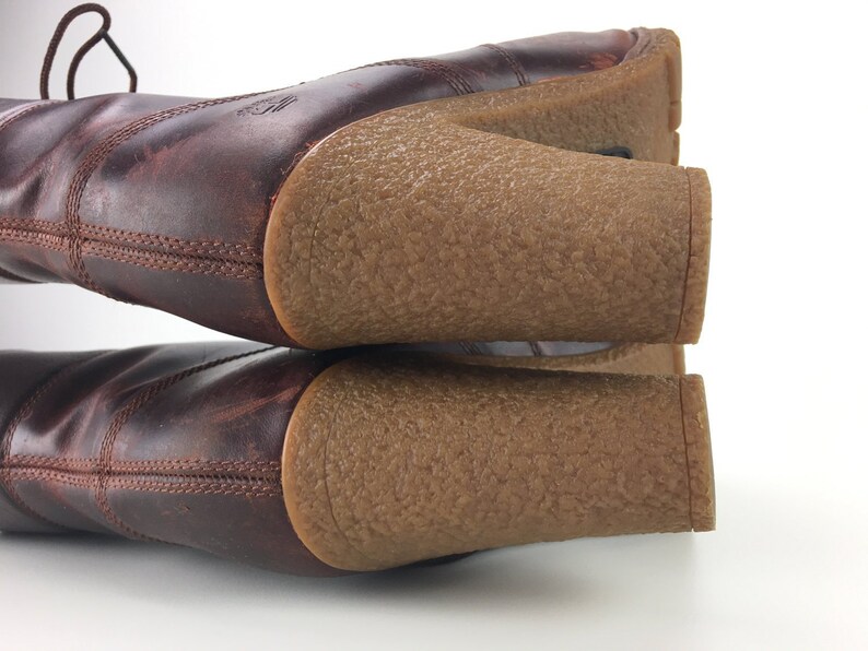 Chunky High Heeled size 9.5 90s Brown Leather Granny Boots