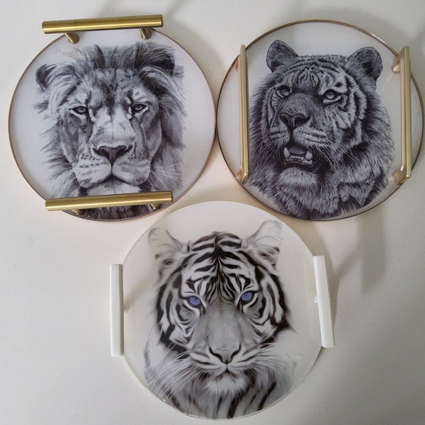 Tray in resin art with lions and tigers
