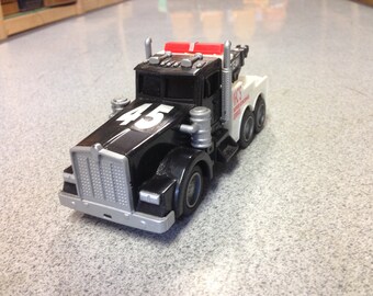 55cm tow truck and car