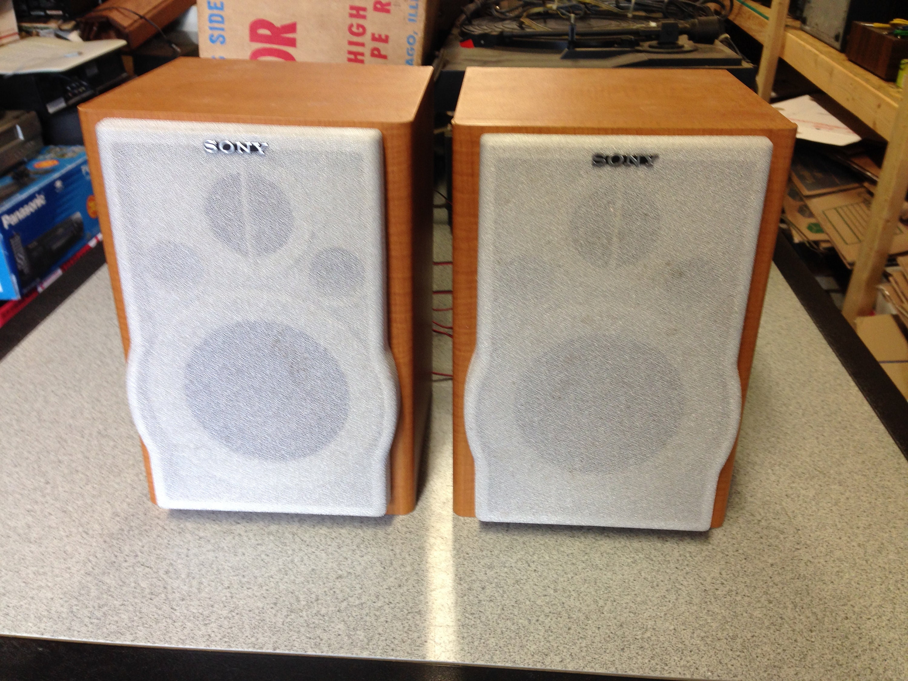 Sony Bookshelf Speakers Model SSCEP707