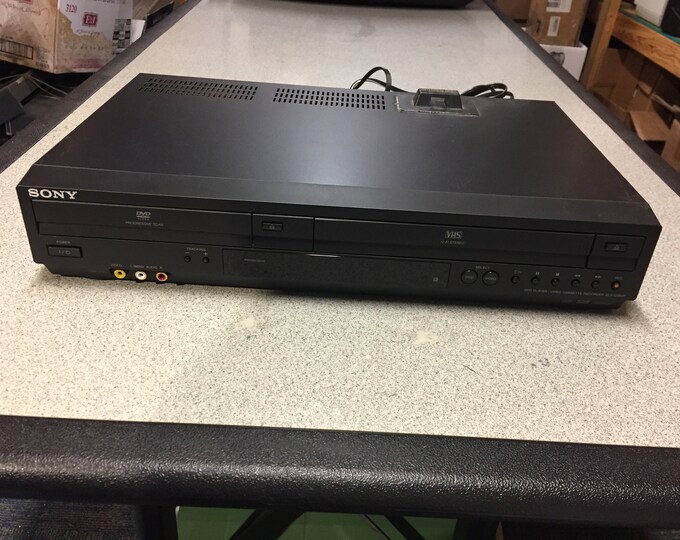 Sony Dvd/vhs Recorderplayer With Remote Control. Model SLVD380P