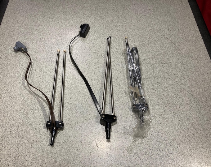 Lot of 3 Rabbit Ears TV Antennas