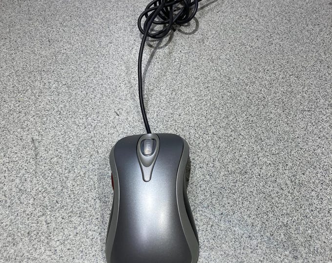 Microsoft Wired Comfort Optical Mouse 3000