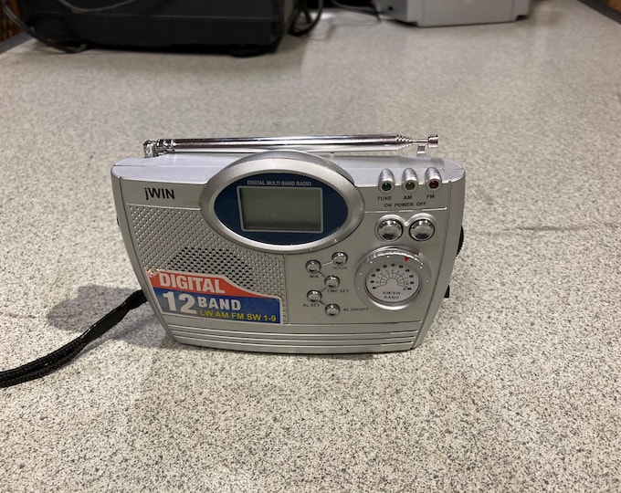 jWIN Digital Multi Band Portable Radio  Model JX-M16. Tested & Works.