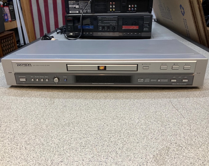 Toshiba DVD Video Player  Model SD-3800. No Remote.  Tested & Works.