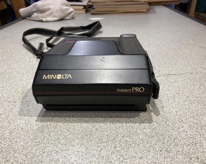 Minolta Instant PRO Camera