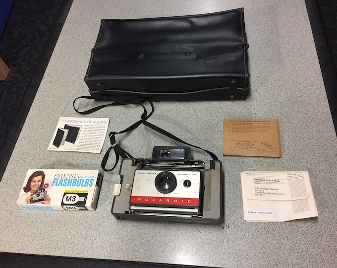 Polaroid Land Camera Automatic 104 With Case & Accessories. Untested...Seliing AS IS.