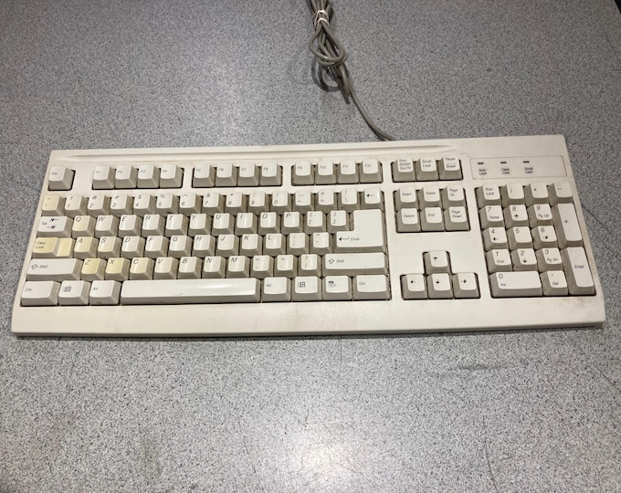 Mitsumi Computer Keyboard  Model KFK-EA4XT