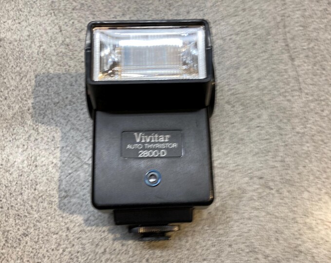 Vivitar Auto Thyristor Flash  Model 2800-D
