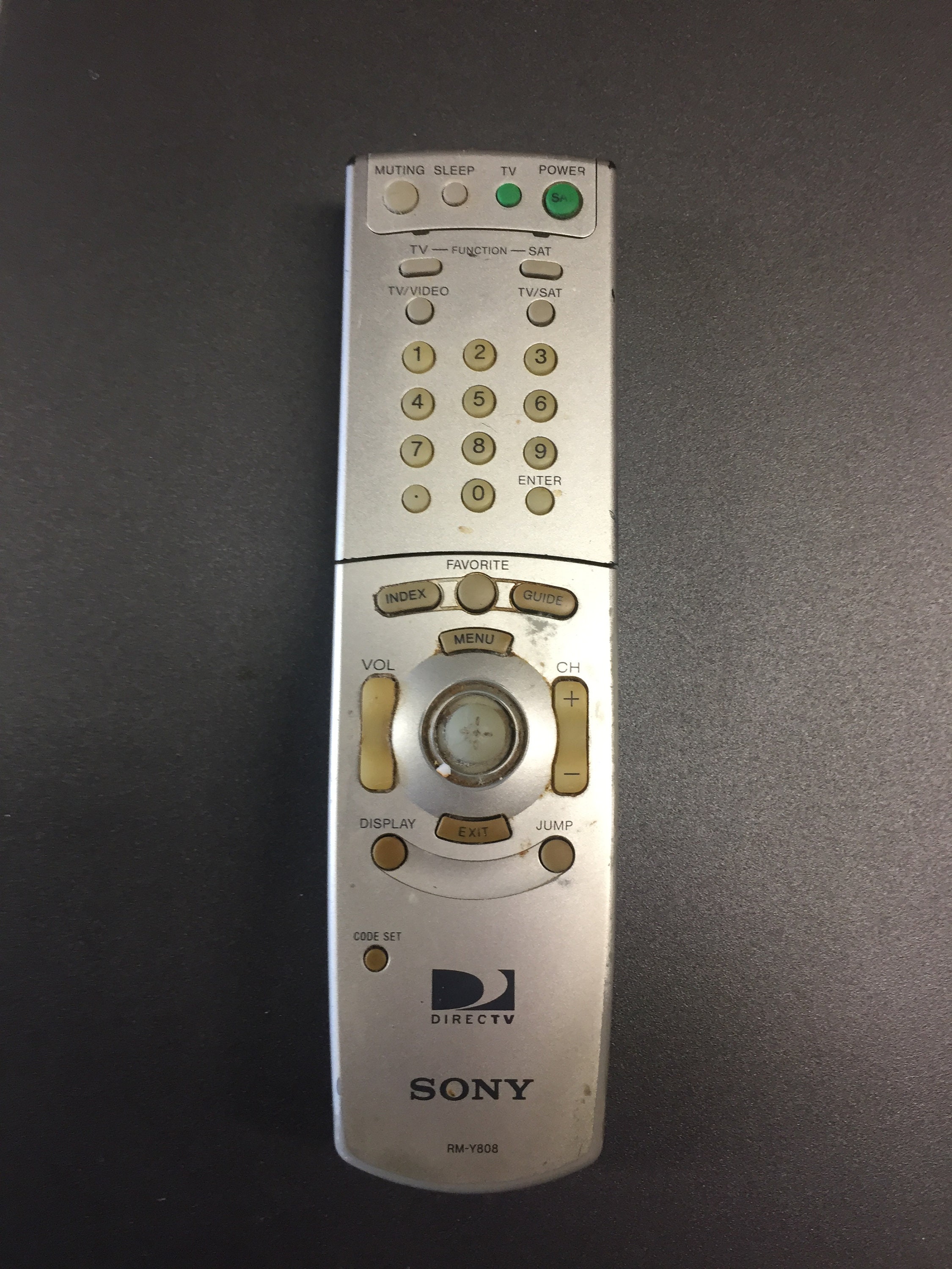 Direct TV HD DVR Receiver With Remote Model sat-hd100