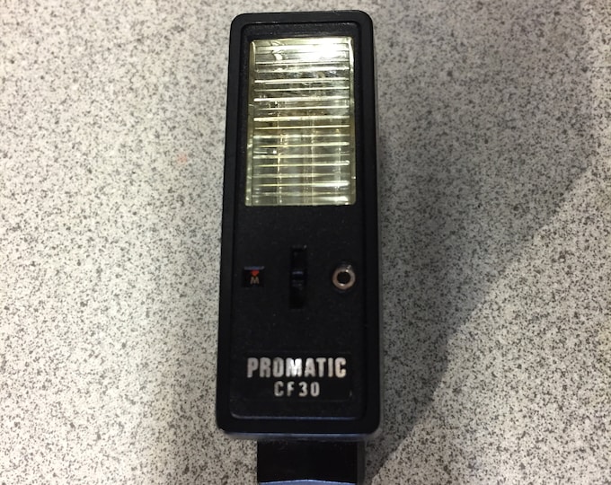 Promatic CF30 Camera Flash