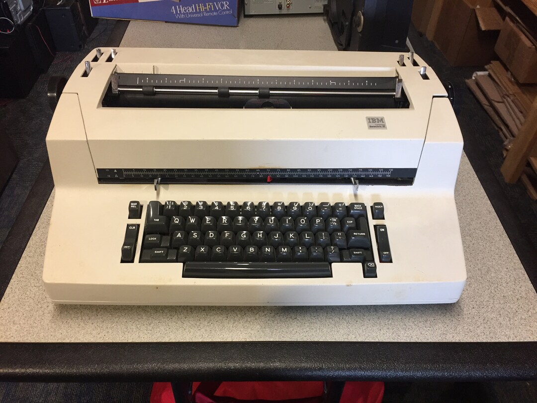 IBM Correcting Selectric II Electric Typewriter. Powers on but Etsy