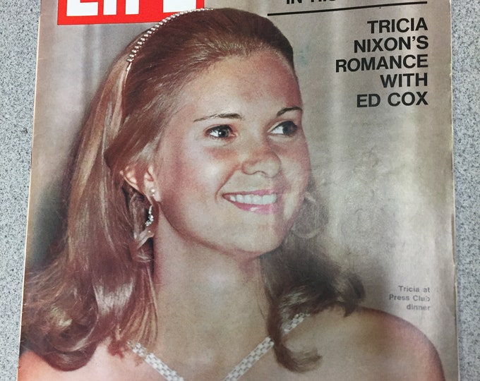 LIFE Magazine "Tricia Nixon's Romance" January 22, 1971