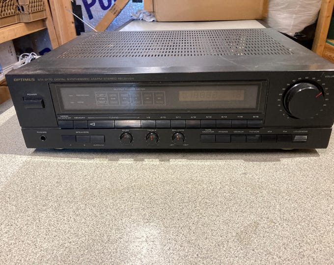 Optimus Digital Synthesizer am/fm Stereo Receiver Model STA-2170...Powers On.