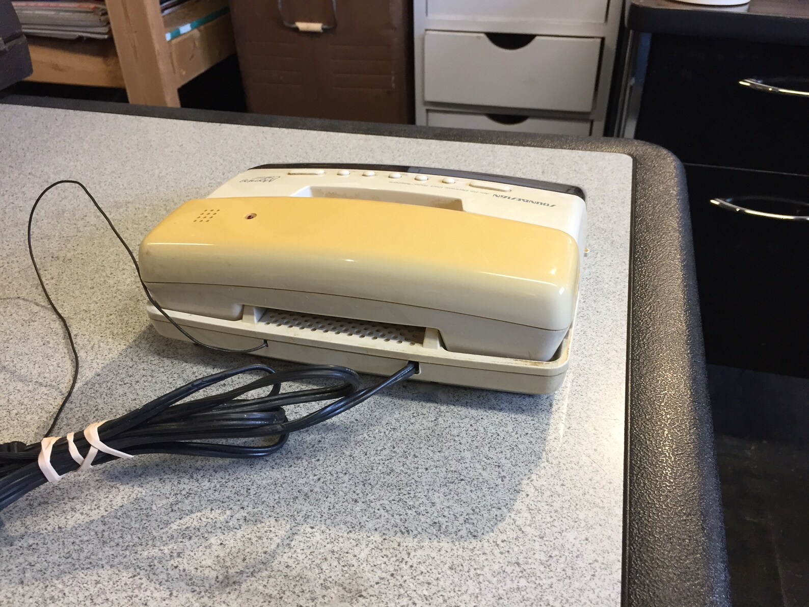 Soundesign am/fm Electronic Clock Radio / Telephone Model Etsy