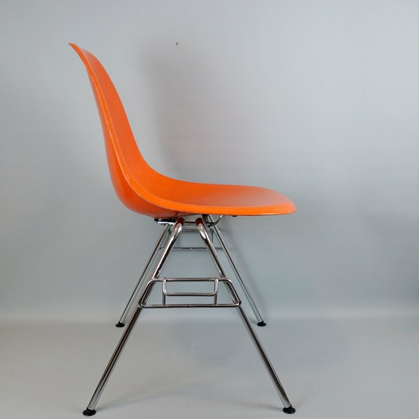 Eames Chair Miller Fiberglas 70s  Fehlbaum  Side Chair DSS Orange Space Age  Vintage Mid Century Modern Panton Ära