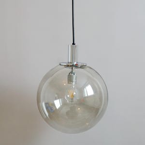 Luminária de teto Globe by Limburg dos anos 70, estilo vintage da era espacial dos anos 60, estilo moderno de meados do século, era Panton