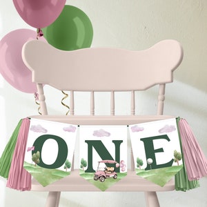 ハイチェアバナー、女の子の誕生日 ONE バナー | ホールインワン、ゴルフカート、ゴルフパーティー | 印刷可能な女の子の 1 歳の誕生日パーティーの装飾、アイデア HIG