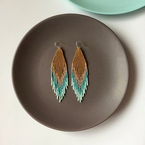 Boucles d'oreilles en perles Boho - Boucles d'oreilles en bronze avec frange ombre turquoise