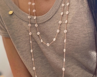 Beaded Daisy Necklace: Ivory Flower Choker, Boho Jewelry
