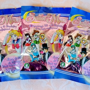 Pretty Guardian Sailor Moon Action Figures Mystery Bags, Bandai/Giochi Preziosi Sailor Senshi, Collectible Sailor Moon - Fidel The Retrocat