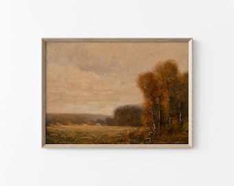 Puede incluir: Una pintura de paisaje vintage en un marco de madera claro. La pintura representa un campo con árboles en el fondo y un cielo nublado. Los colores son apagados y terrosos, con tonos de marrón, verde y azul.
