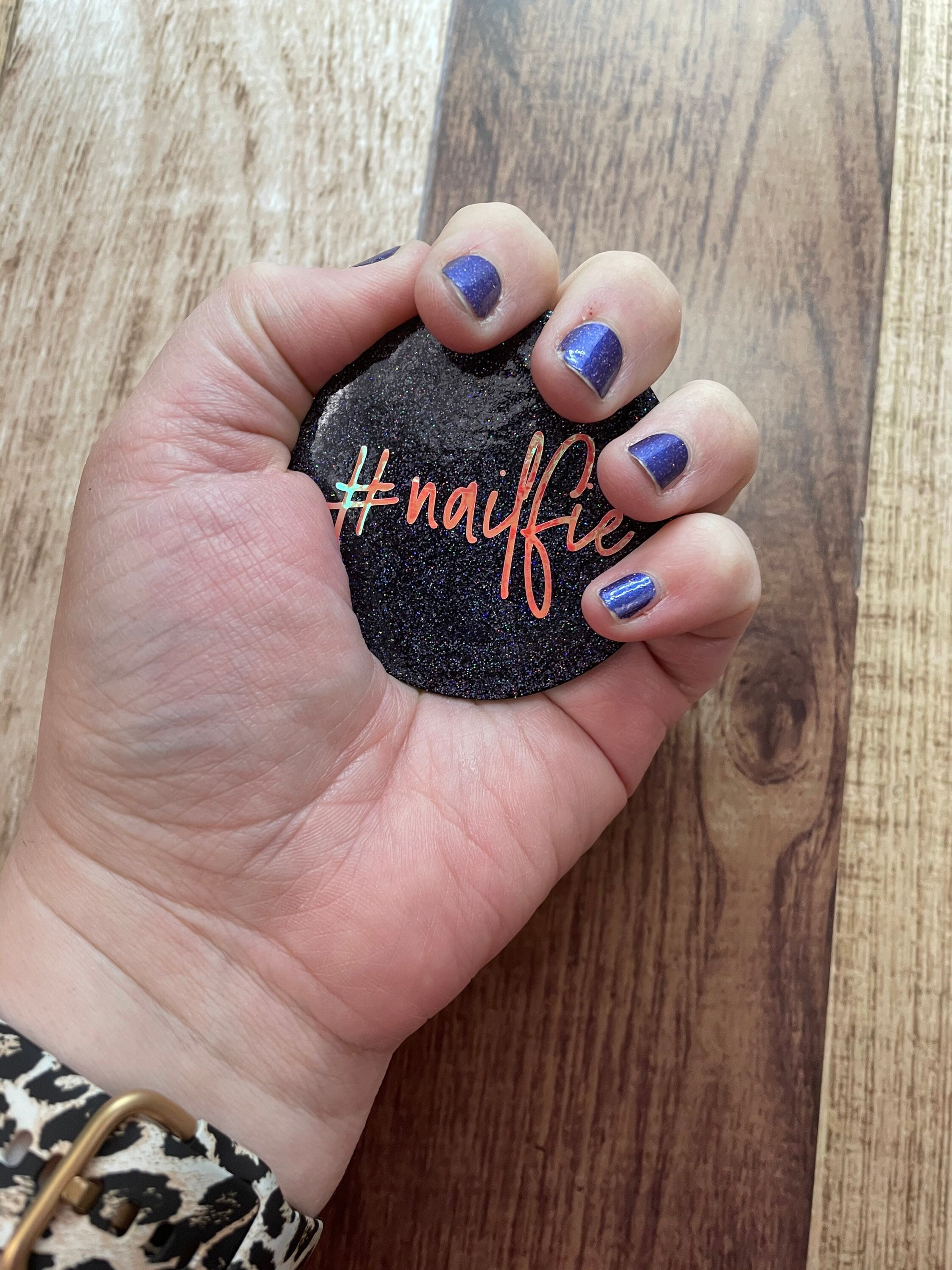 Nailfie Disc Nailfie Pic Nail Selfie Photo Prop Manicurist Etsy
