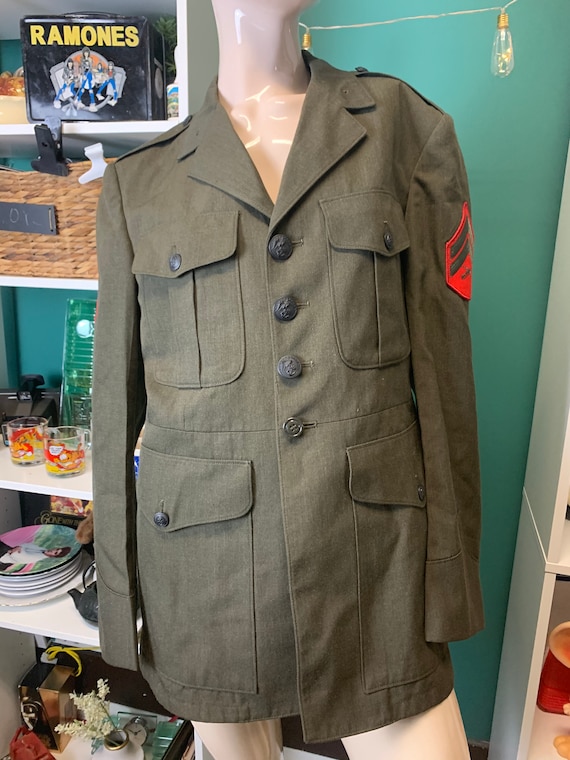 Vintage men's army jacket