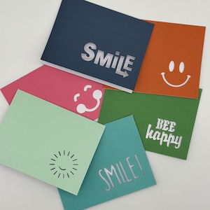 Smile Note Cards - Set of 6 - Blank Inside - Smiley Face - Be Happy - Happiness - Sunshine