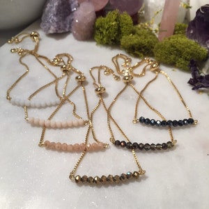 Dainty beaded bracelet~ gold chain connector bracelet~ adjustable slider chain bracelet~ glass beads~ womens jewelry gift