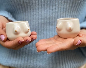 Juego de 2 divertidas tazas de segundos / taza de espresso boob con defectos / regalo perfecto para los amantes del café / espresso / regalo de cerámica hecho a mano / tazas de teta