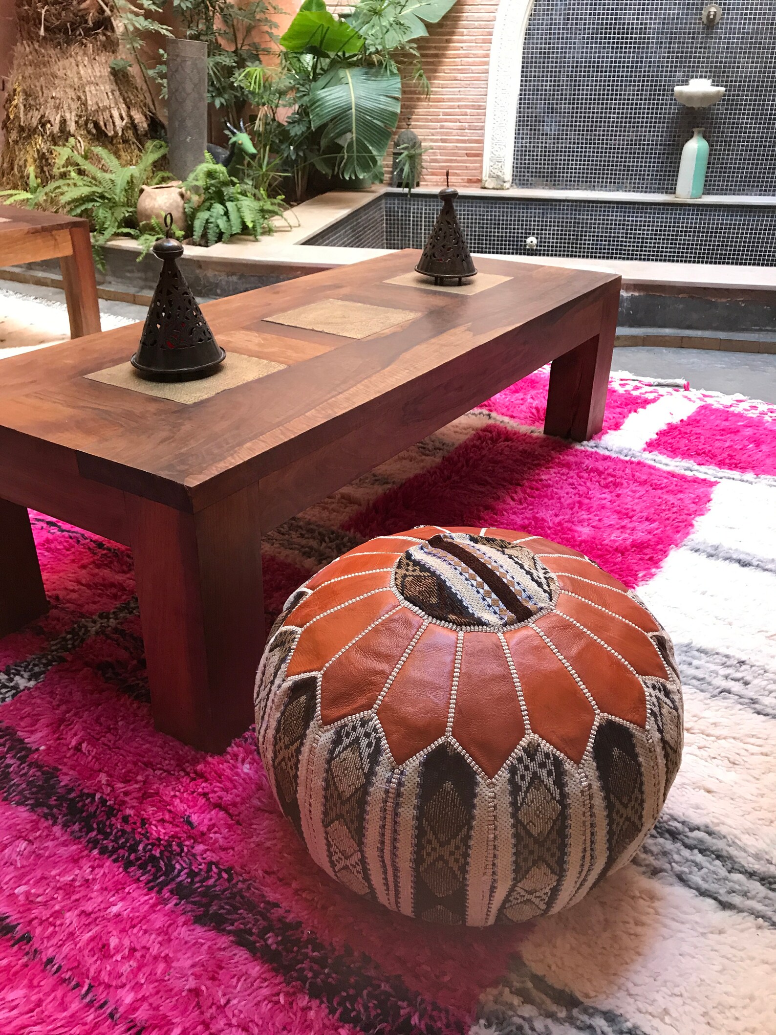 Pouf Marocchino In Vera Pelle Fatto A Mano Da Artigiani Di Fez - Vuoto, 45x25 Cm, Imbottitura Non Inclusa