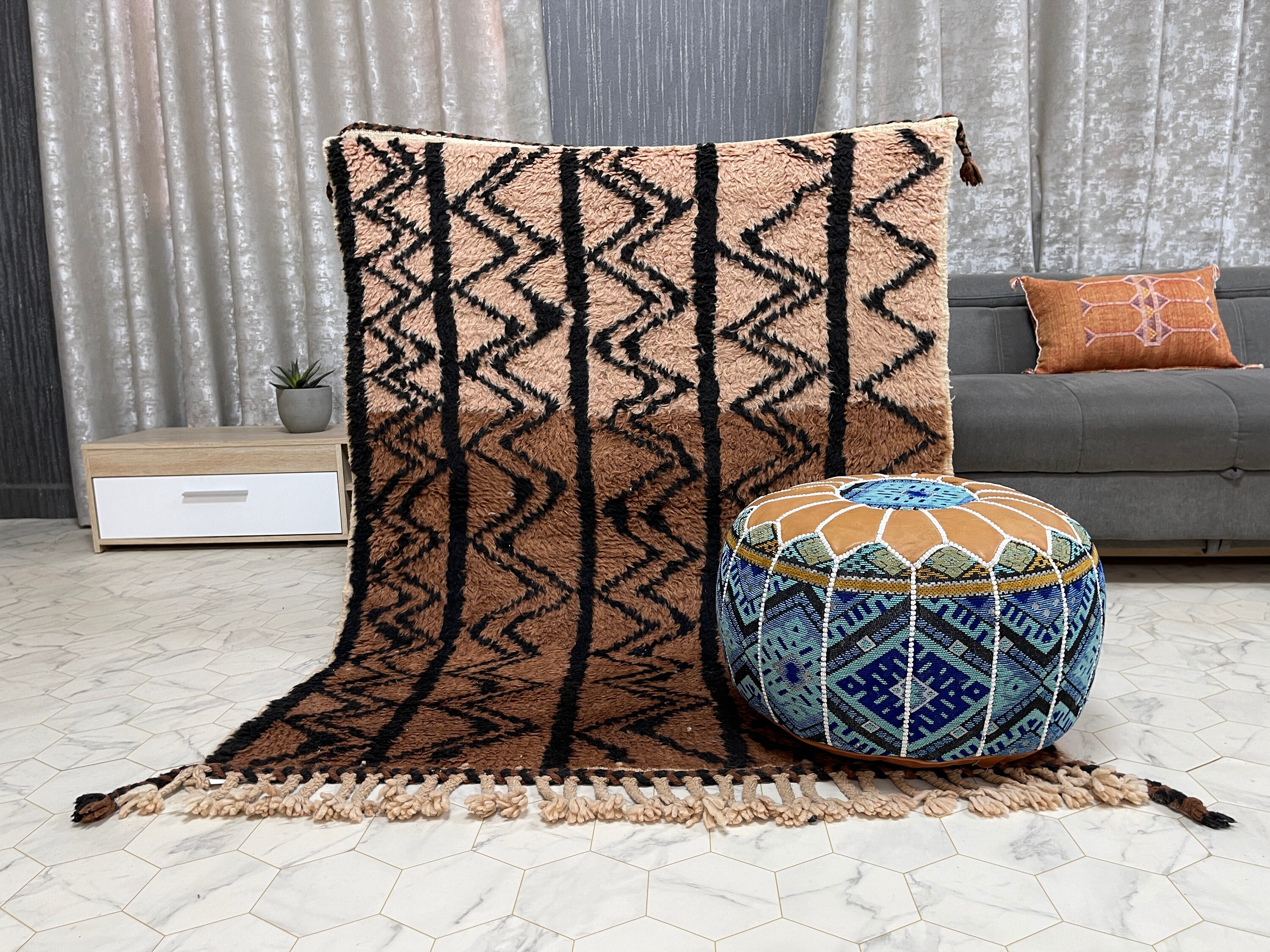 Frame Elegance Wool Rug 120×160 cm Amazon.com: Elegance 6010 Ivory 2 ft. x 3 ft. Area Rug