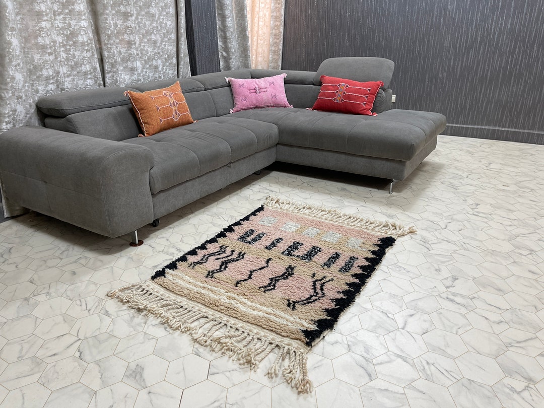 Atlas Mountains Rug Handmade Moroccan Wool Rug: Atlas Mountains Decor (89 Cm X 110 Cm) - Etsy