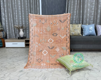 ハンドメイドのモロッコ製サブララグ：サボテンシルク、天然染料