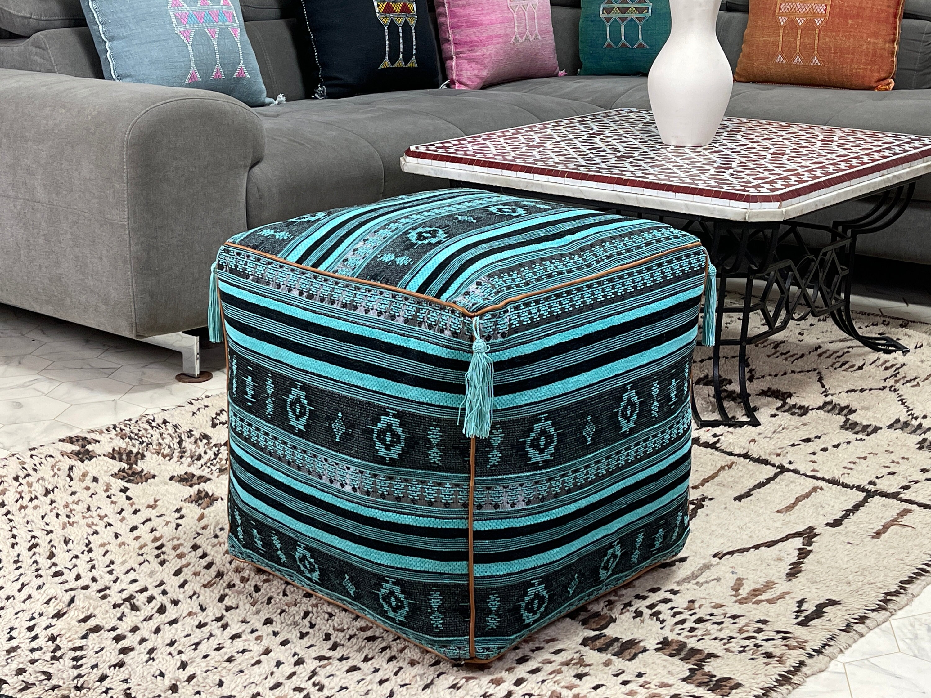 18 inch square ottoman deals