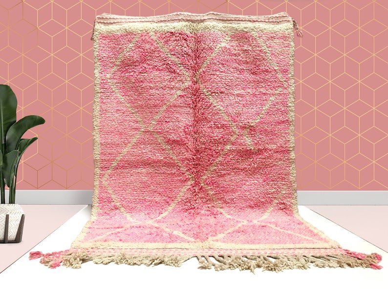 kechart - Custom Pink Moroccan Beni Ourain rug,Hallway Moroccan rug, Beni Ourain rug,BeniOurain, berber rugs, Moroccan rug, Moroccan rug 