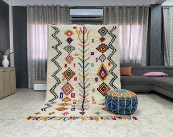 Handwoven Beni Ourain Rug: Moroccan Wool Carpet (5x9ft)