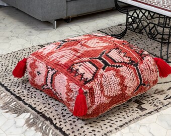 ハンドメイドウールキリムプーフ：モロッコベルベルフロアクッション