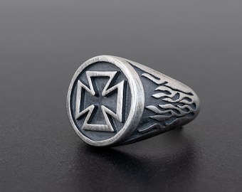 Sterling Silver Mens Ring: Medieval Cross Gothic Punk Style