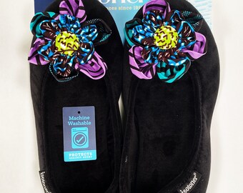 Cómodas zapatillas planas de ballet decoradas con flores de tela africanas Ankara benefician a los libros de caridad