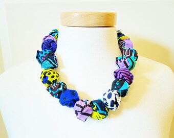 Collar de tela africana de Ankara hecho a mano beneficia a la caridad de libros