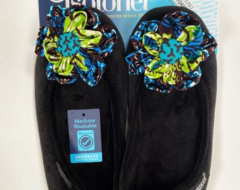 Cómodas zapatillas planas de ballet decoradas con flores de tela africanas Ankara benefician a los libros de caridad
