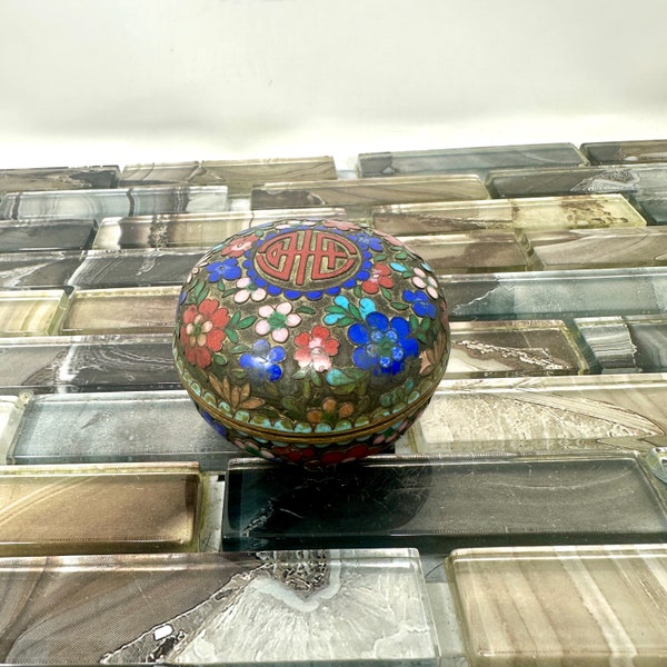 Chinese Champleve Cloisonne Flower Round Jewelry Box 2 1/2", Vintage Round Enamel Asian Cloisonné Ring Box Decorative Dresser Vanity Box