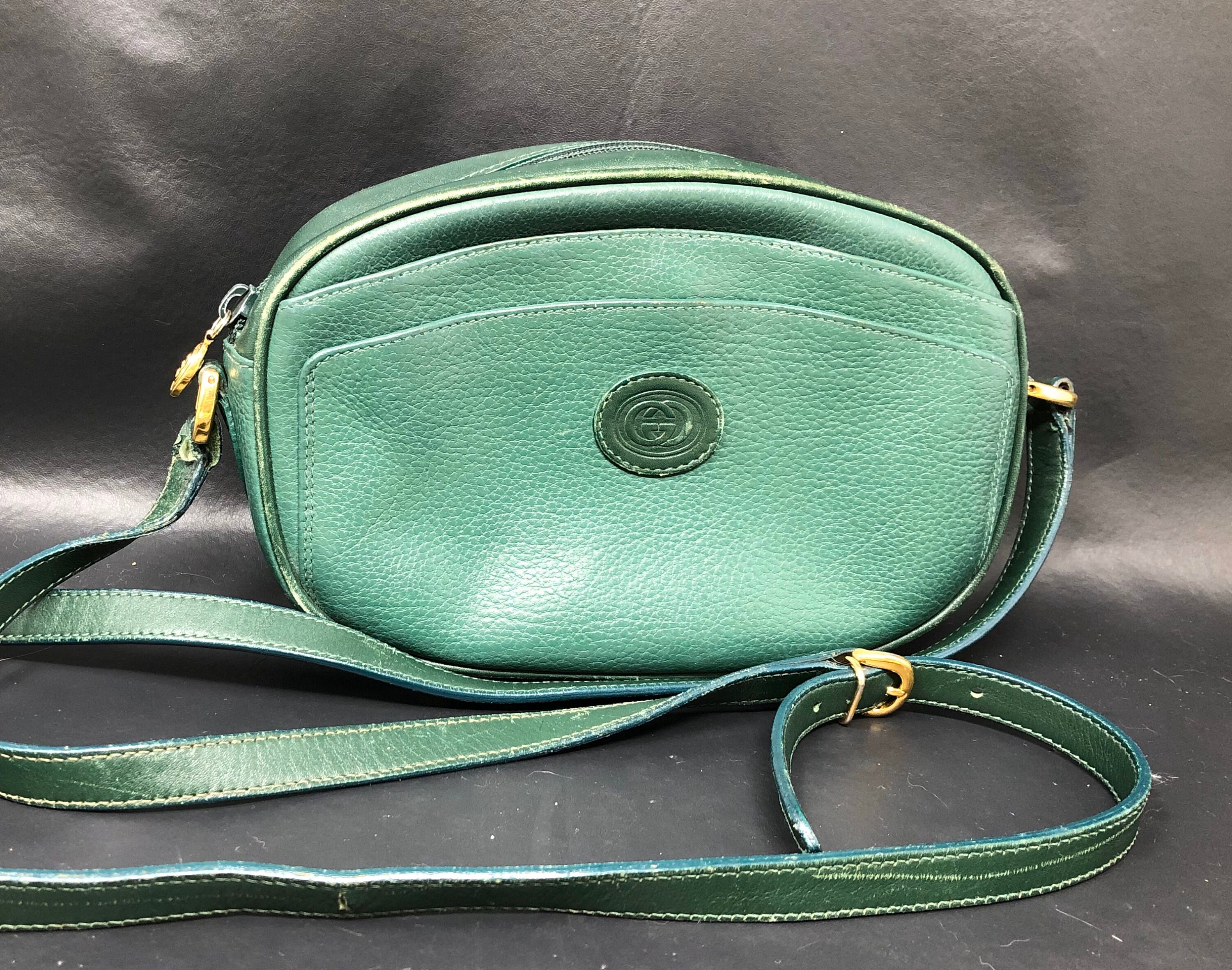 Stirrup leather crossbody bag Gucci Green in Leather - 30164831