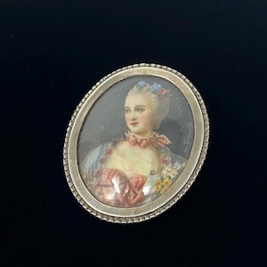 Antique Oval Portrait Brooch Pendant, Antique Vintage Silver Frame Ladies Female Convertible Pin, Hand Painted Portrait Jewelry Gift for Her